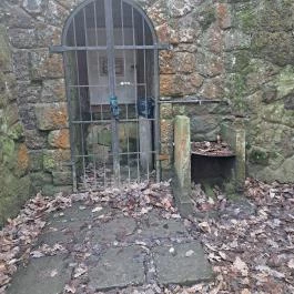 Sarlós Boldogasszony kápolna, Csobánka - Egyéb