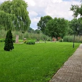 Sissy Emlékpark, Kisbér - Egyéb