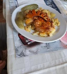 Százlépcső Étterem