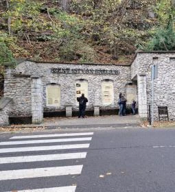 Szent István-cseppkőbarlang