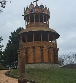 146. legjobb látnivaló: Szent Korona kilátó