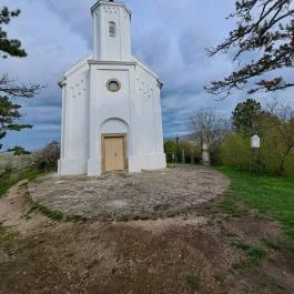 Szent Mihály kápolna és domb Vonyarcvashegy - Egyéb