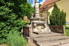 Szentháromság szobor Sülysáp