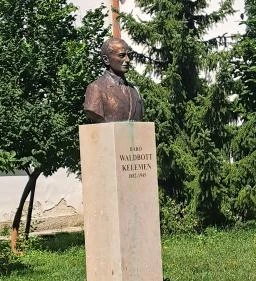 Szirmay-Waldbott Kastély 