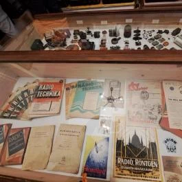 Tardosi Rádió Múzeum, Tardos - Belső