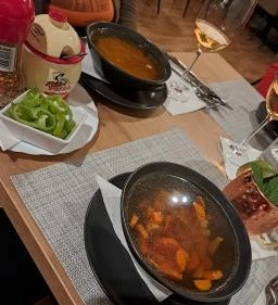 Taverna Étterem és Vendégház