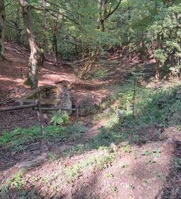 Vár-alja Tanösvény