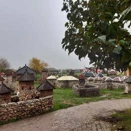 Várpark és Skanzen Dinnyés - Egyéb