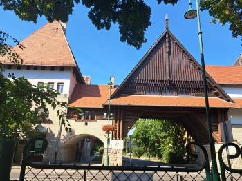 Zrumeczky-kapu Budapest