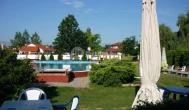 Piknik Wellness Hotel Siófok - Medence/kert