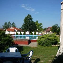 Piknik Wellness Hotel, Siófok - Medence/kert