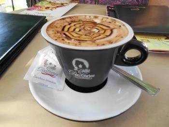 Sissi Kávézó & Cukrászda és El Toro Cocktail Terasz Balatonföldvár