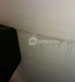 Két Lotti Villa Panzió 