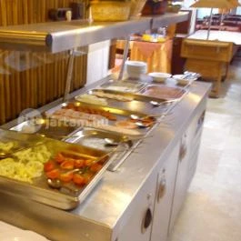 Hotel Három Hattyú Balatonföldvár - Vendéglátás