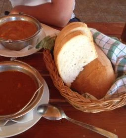 Fehér Amúr Halászcsárda