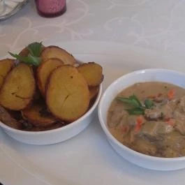 Platán Restaurant & Café, Tata - Étel/ital