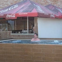 Hotel Castello & Thermal Spa, Siklós - Medence/kert