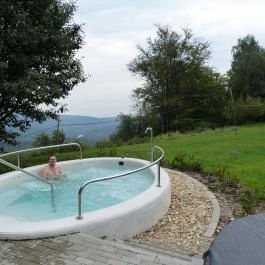 Grandhotel Galya, Galyatető - Medence/kert