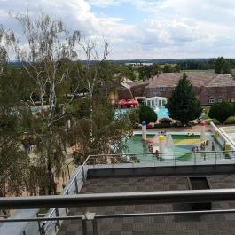 Gunaras Resort Spa Hotel, Dombóvár - Medence/kert