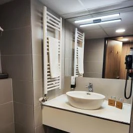 Hunguest Szeged (korábbi Forrás), Szeged - Egyéb