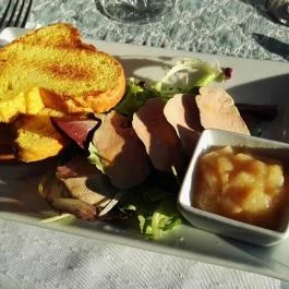 Rosinante Stílusos Vidéki Szálloda étterme Szigetmonostor - Étel/ital