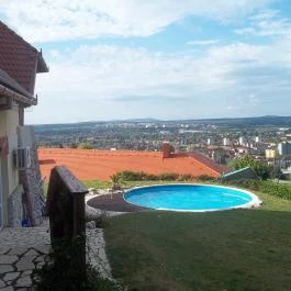 Marci Villa Pécs - Medence/kert