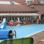 Duna Relax & Event Hotel Ráckeve - Medence/kert