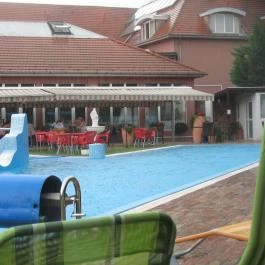 Duna Relax & Event Hotel, Ráckeve - Medence/kert