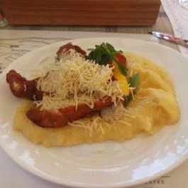 Huszár Vendéglő, Örvényes - Étel/ital