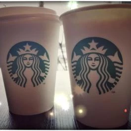 Starbucks - Auchan, Budaörs - Étel/ital