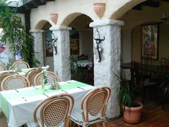 Tia Maria Panzió Győr