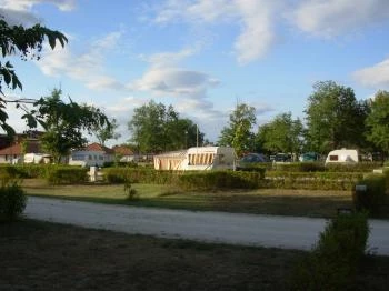 Apartmanpark és Kemping Cegléd