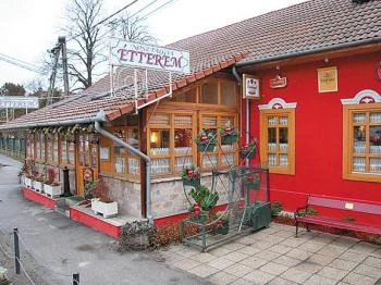 Nosztalgia Étterem Kistarcsa