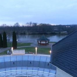 Liget Wellness & Konferencia Hotel , Szarvas - Medence/kert