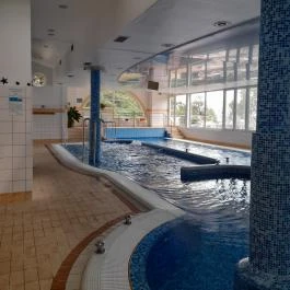 Hotel Panoráma Balatongyörök, Balatongyörök - Medence/kert