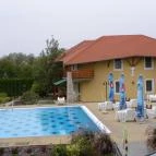 Wellness Hotel Katalin Gyenesdiás - Medence/kert