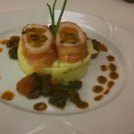 Érdi Vigadó Étterem & Kávézó Érd - Étel/ital