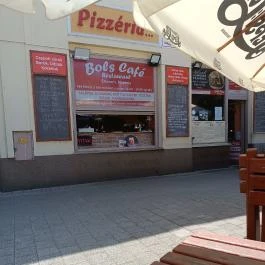 Bols Cafe Gyula - Külső kép