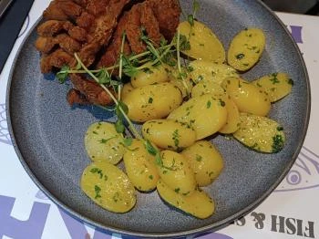 Csakhal Bisztró - Belváros Debrecen