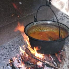 Rév Csárda, Érsekcsanád - Étel/ital