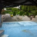 NaturMed Hotel Carbona Hévíz - Medence/kert