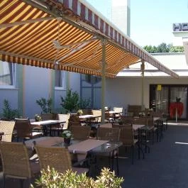 Komfort Hotel Platán, Harkány - Külső kép