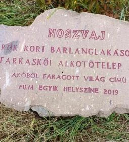 Noszvaji barlanglakások