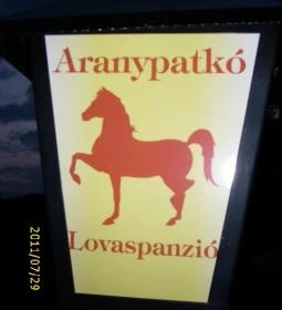 Aranypatkó Lovaspanzió