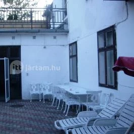 JA5 Szálló Balatonszárszó - Medence/kert