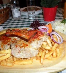 Kurta Kocsma Vendéglő