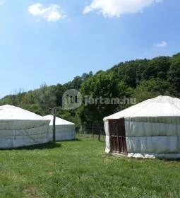 Ménes Vendégház (Ökopark Bükkösd)