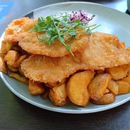 Várkert Terasz Gyula - Egyéb