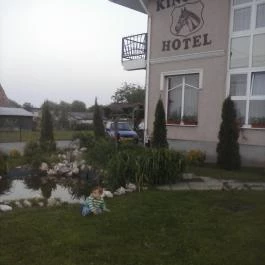 Kincsem Wellness Hotel Kisbér - Medence/kert