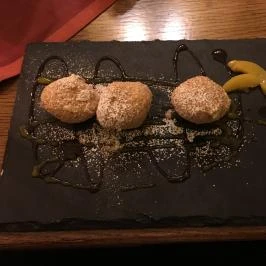 Aranykorona Történelmi Hotel-Étterem & Látványpince, Miskolc - Étel/ital